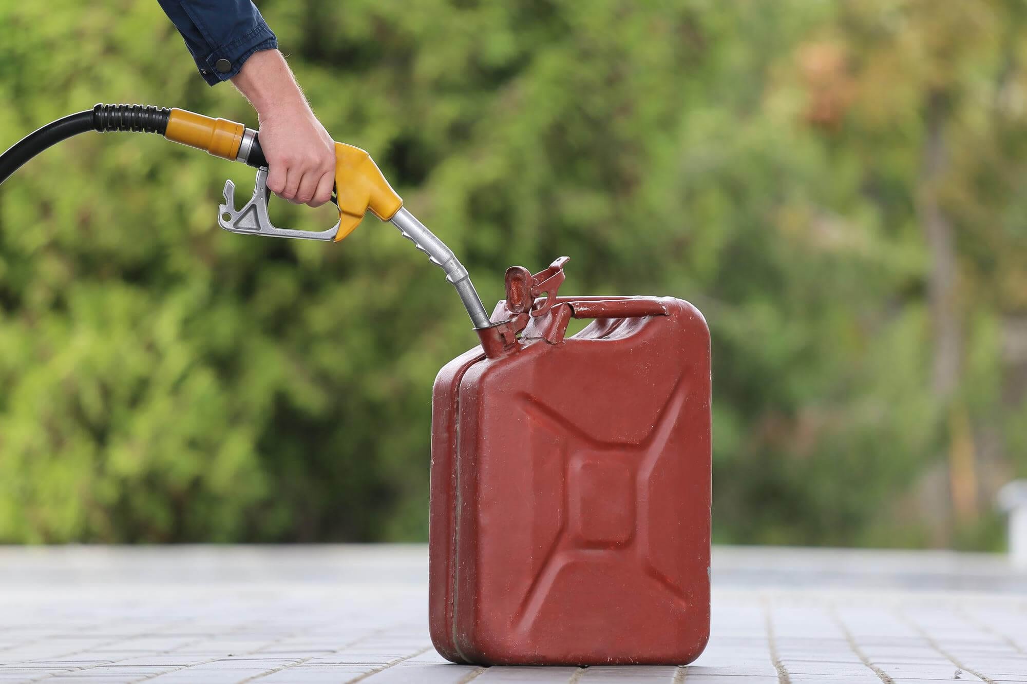 dowoz paliwa pomoc drogowa (3)